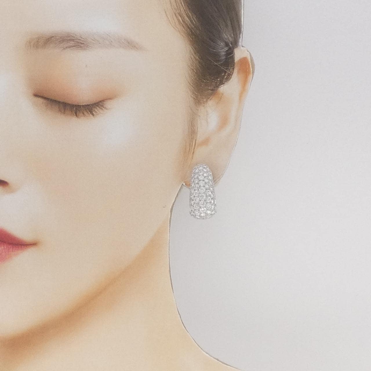 【ヴィンテージ】ヴァンクリーフ&アーペル ダイヤモンド イヤリング