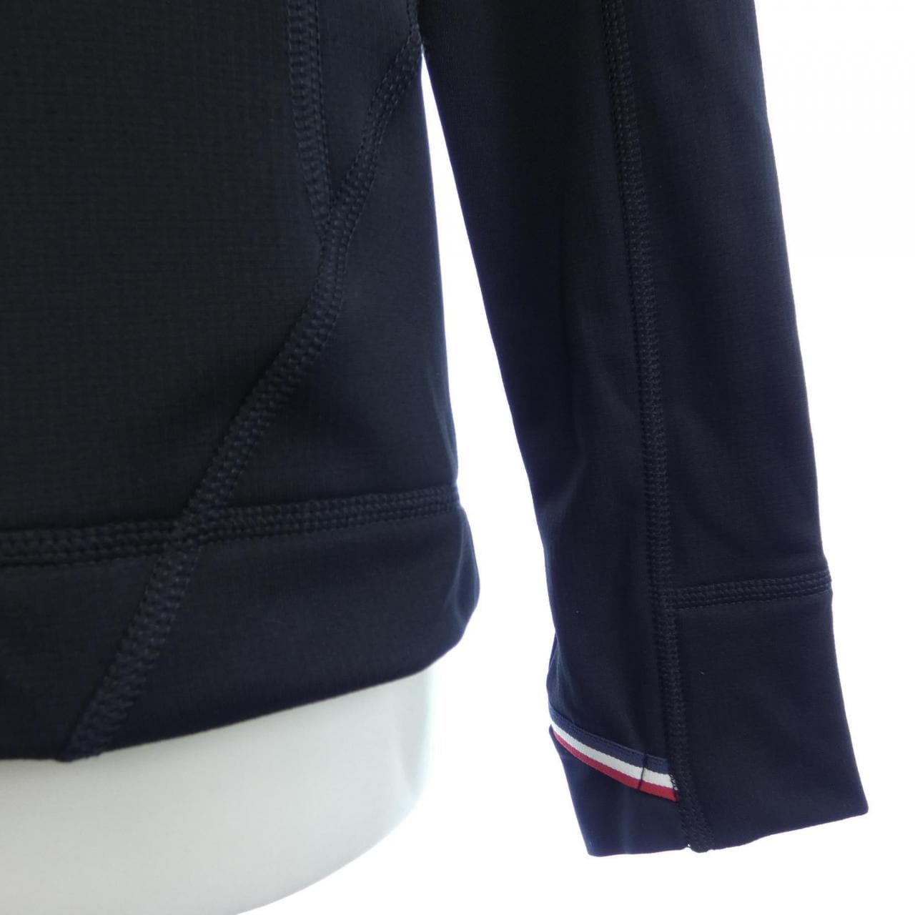 モンクレールグルノーブル MONCLER GRENOBLE 20978G00030 トップス