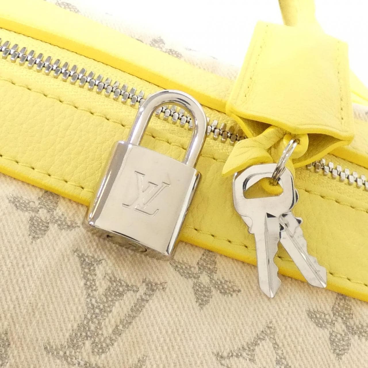 ルイヴィトン ポシェット ラウンド M40707 ショルダーバッグ