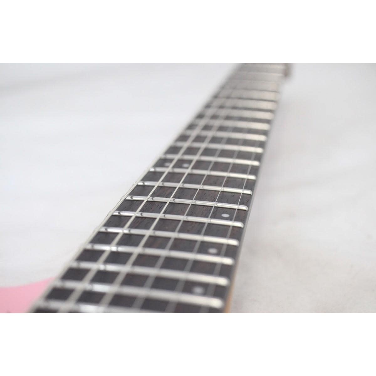 ＳＴＲＡＮＤＢＥＲＧ　Ｂｏｄｅｎ　Ｅｓｓｅｎｔｉａｌ　６