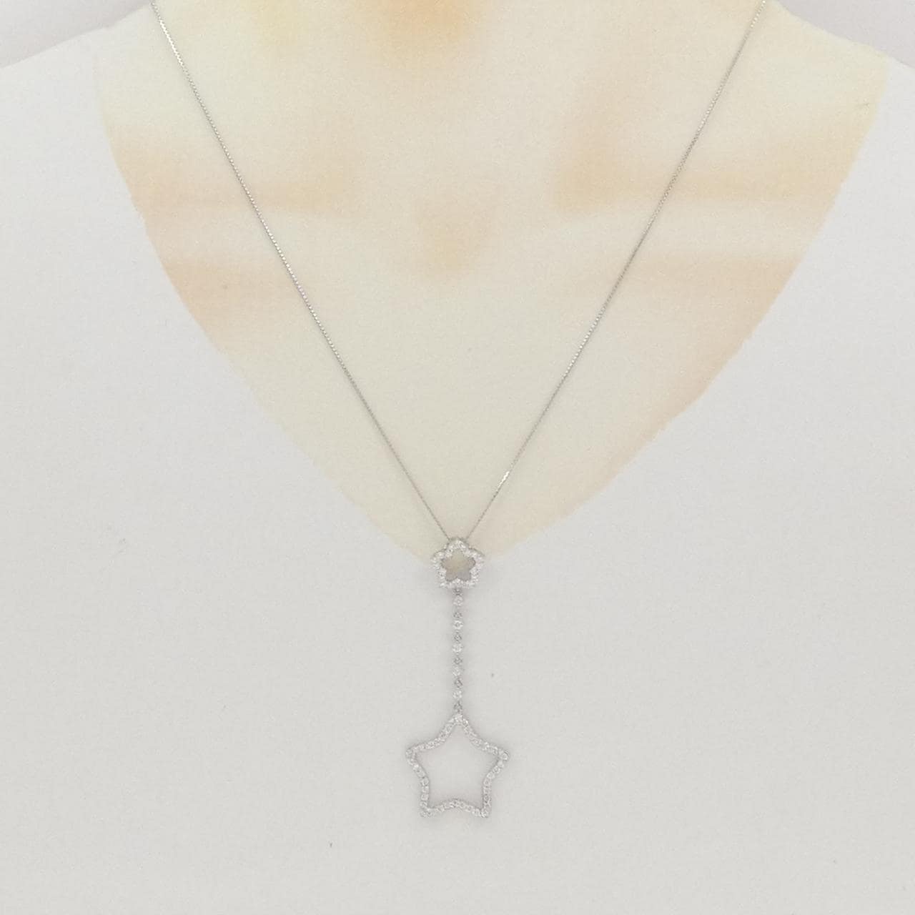 750WG/K18WG スター ダイヤモンド ネックレス 0.88CT