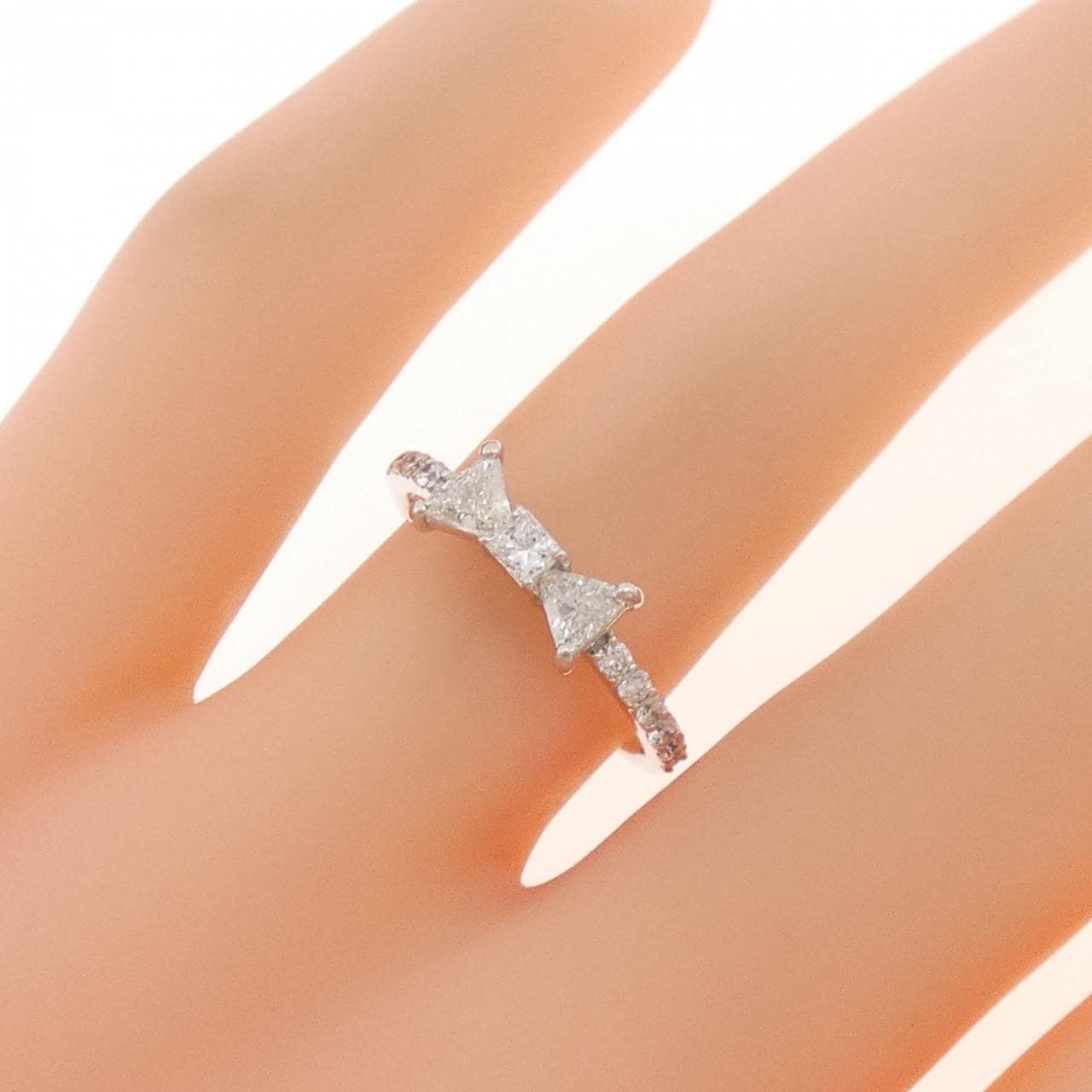 アヴァロン ダイヤモンド リング 0.49CT