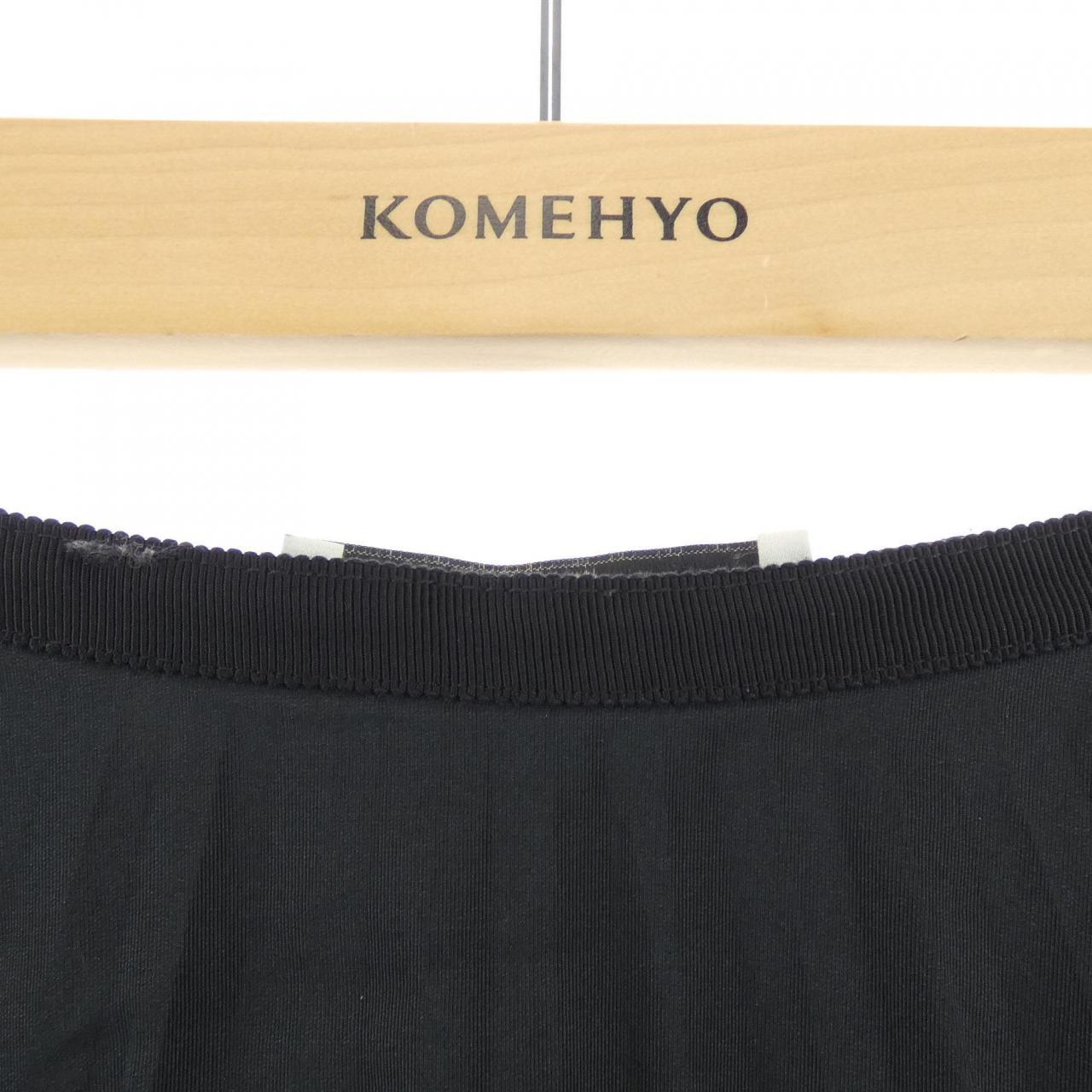 ヴァレンティノ VALENTINO スカート