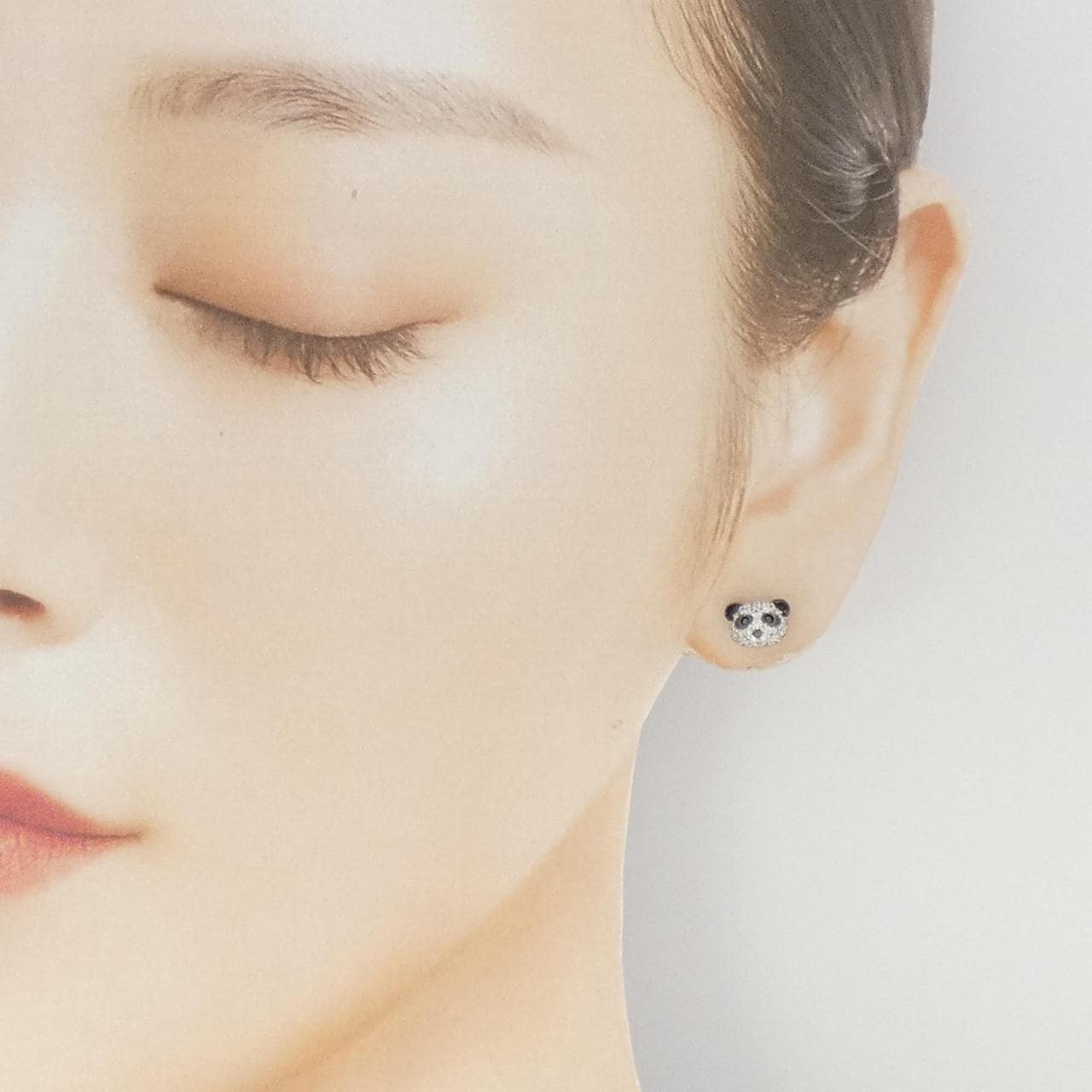 ポンテヴェキオ パンダ ダイヤモンド ピアス 0.39CT