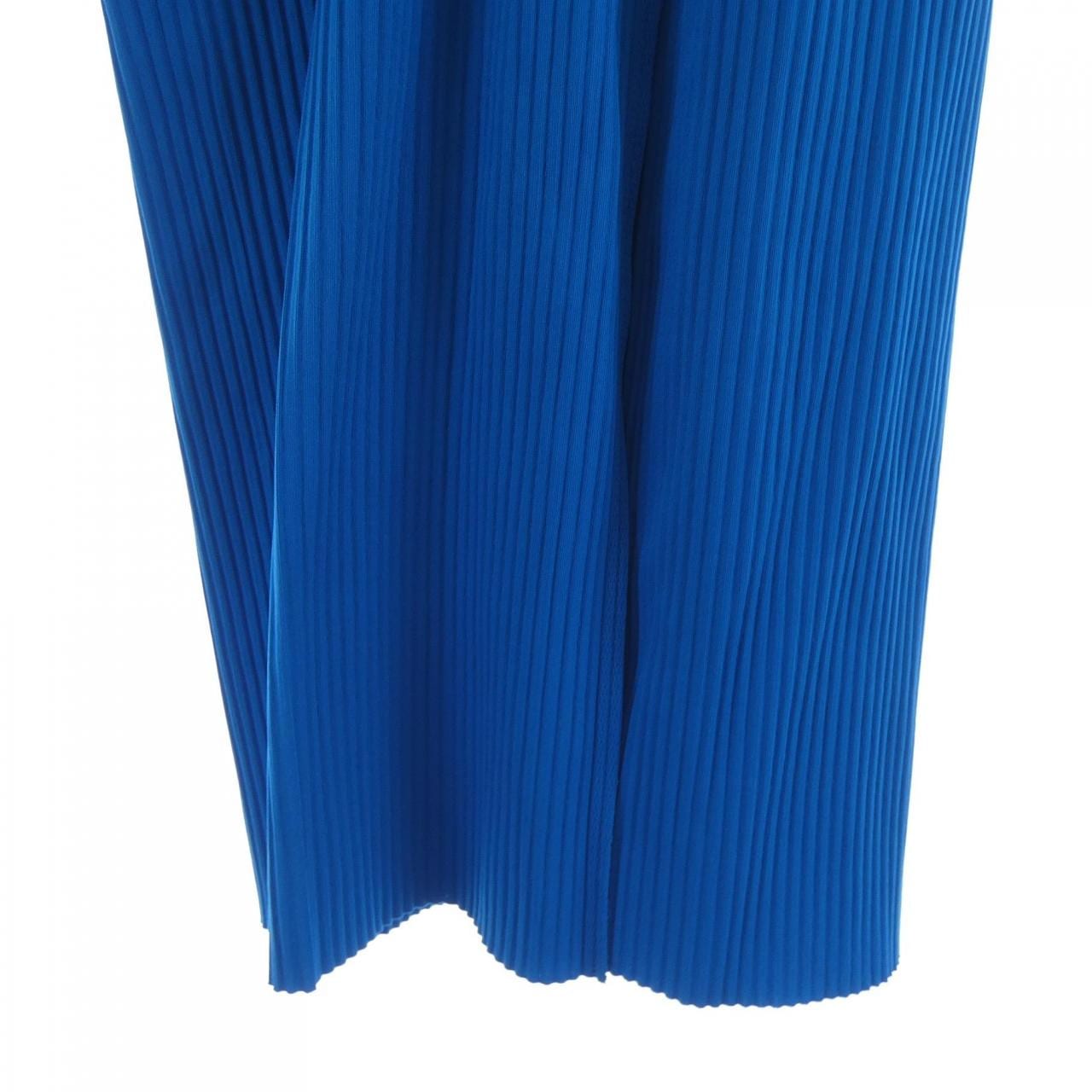 ミーイッセイミヤケ me ISSEY MIYAKE MI02KF629 パンツ