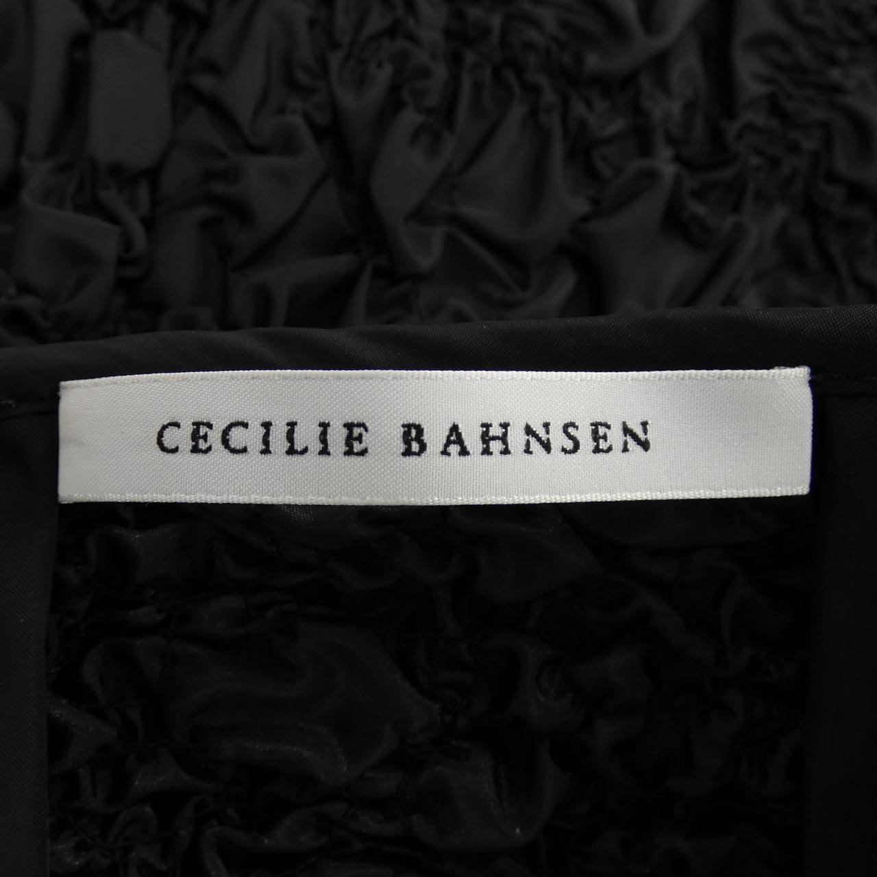 セシリーバンセン CECILIE BAHNSEN スカート