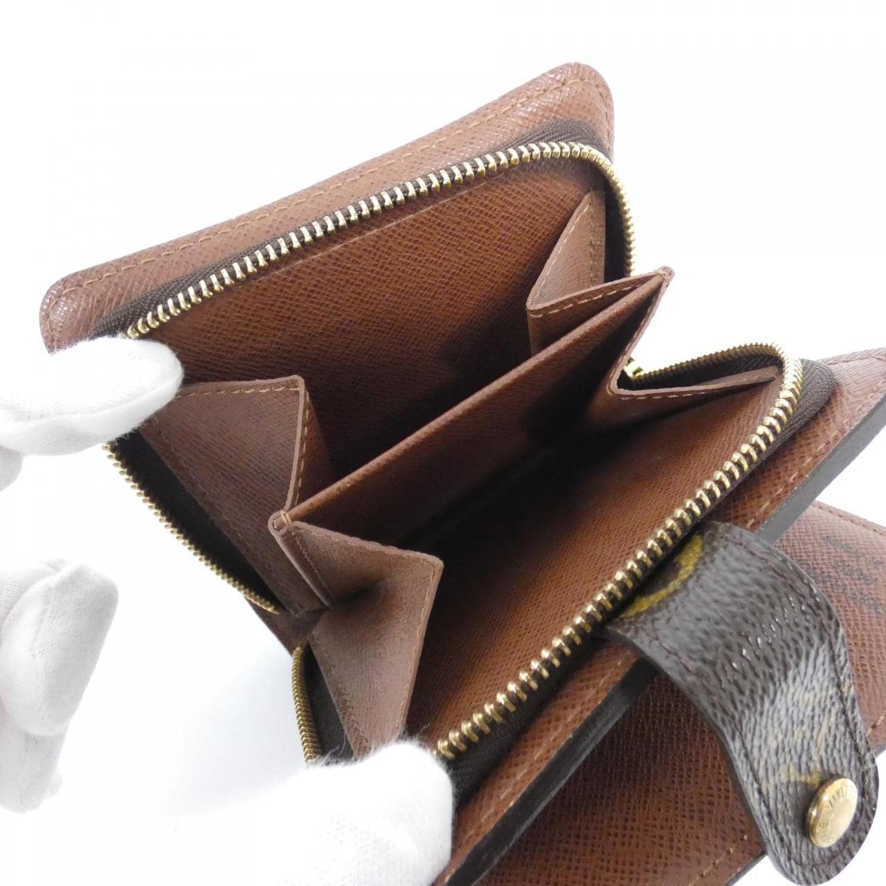 ルイヴィトン モノグラム コンパクト ジップ M61667 財布