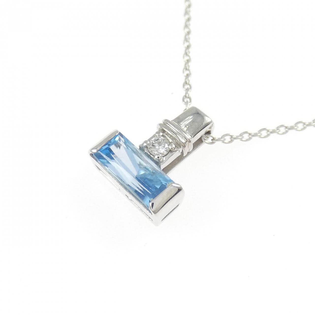 K18WG ブルートパーズ ネックレス 0.63CT