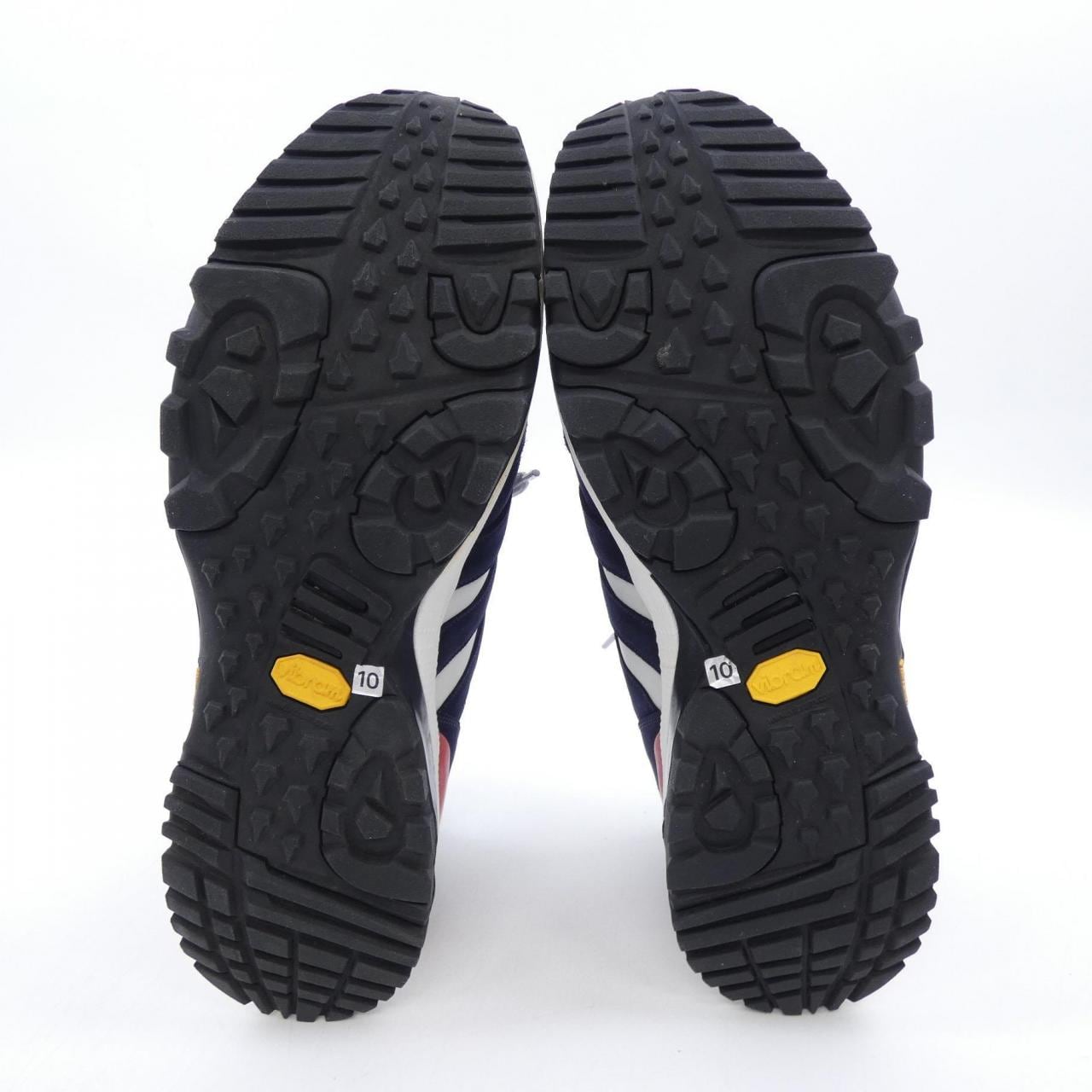 ダブルエイチ WH スニーカー