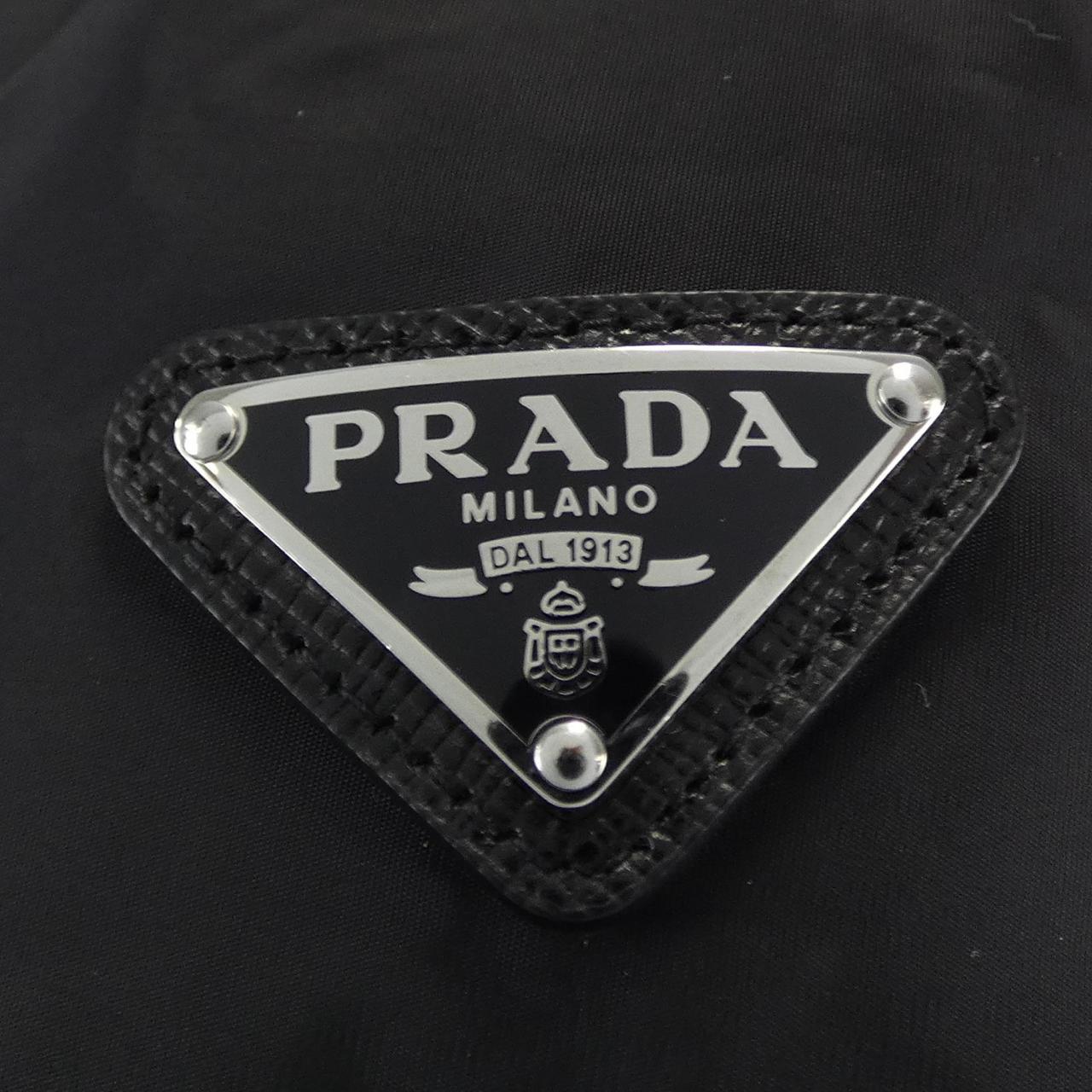 プラダ PRADA トライアングルロゴ 29X544 R182 Q04 ダウンジャケット
