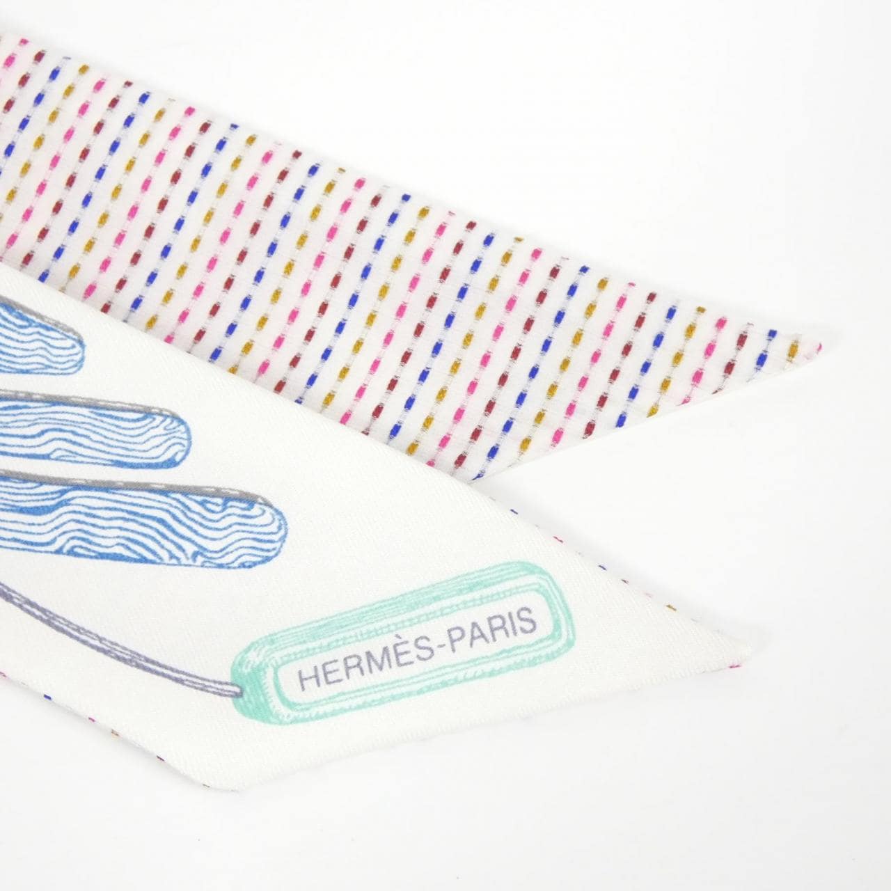 エルメス CHEVALOSCOPE NEON ツイリー 853954S スカーフ