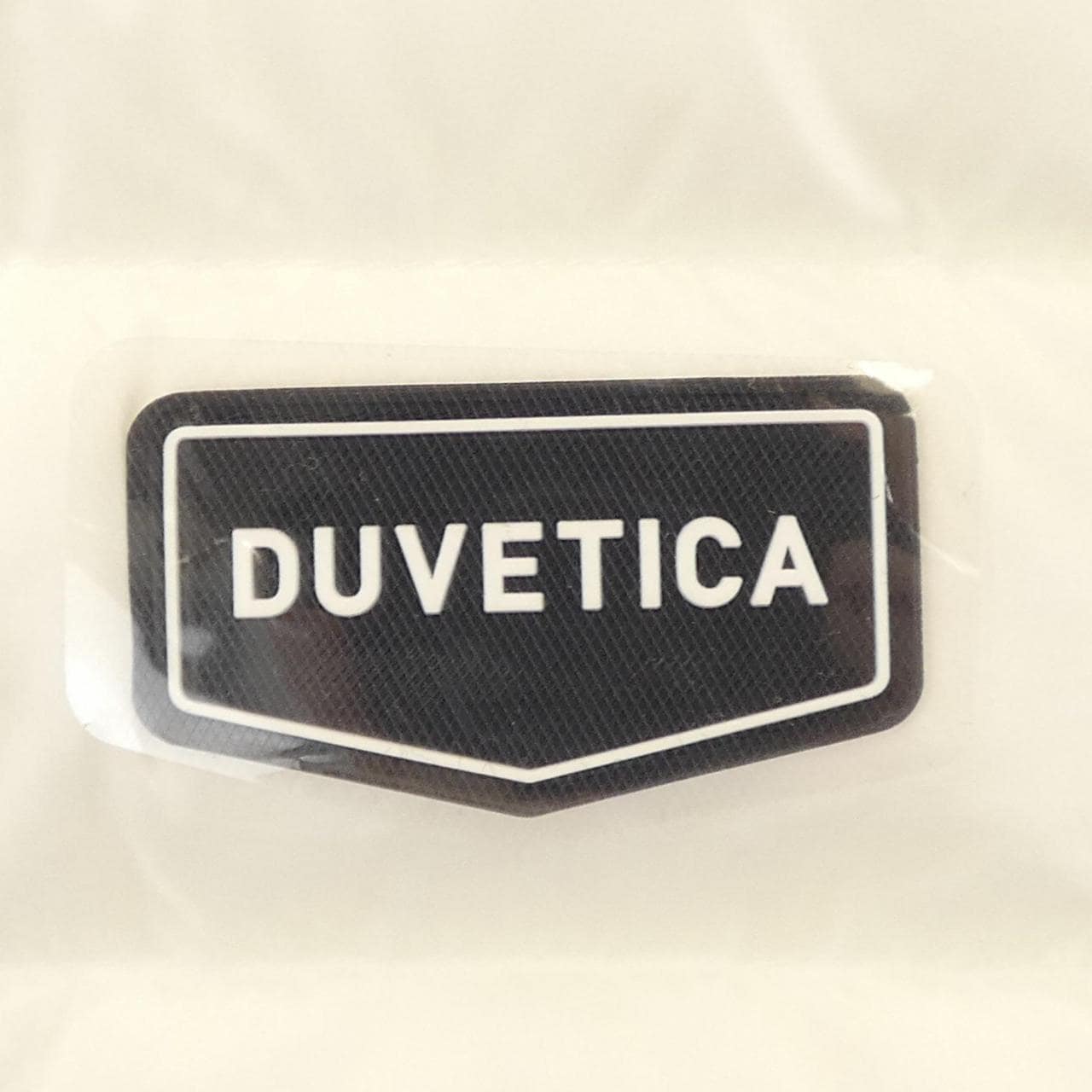 デュベティカ DUVETICA BENEFICA ダウンジャケット