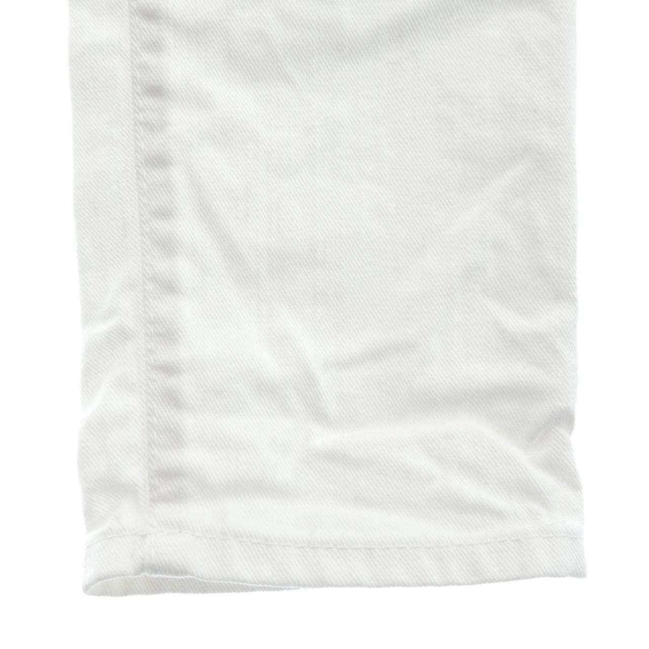 ディースクエアード DSQUARED2 S75LB0138 ジーンズ