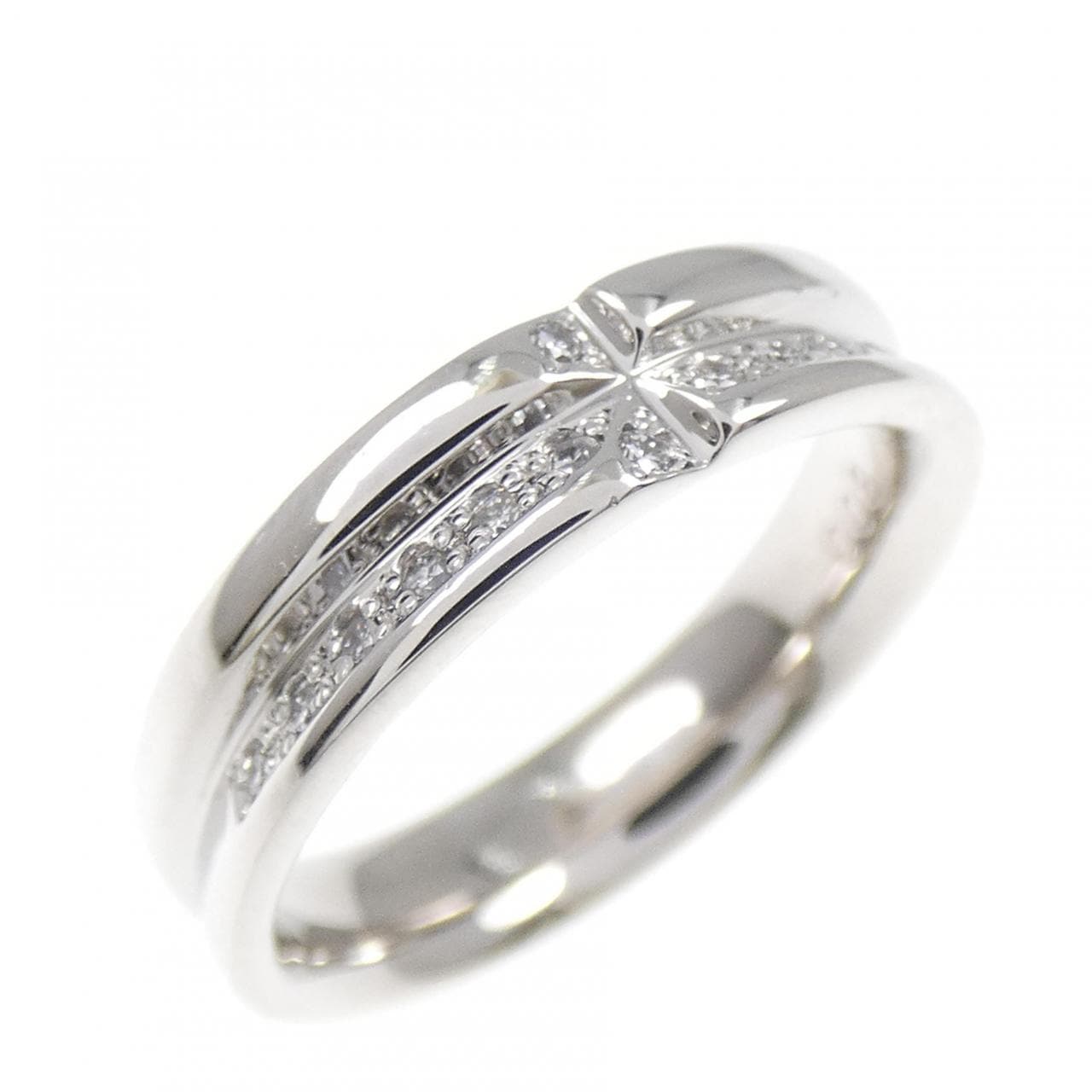 PT900 ダイヤモンド リング 0.08CT