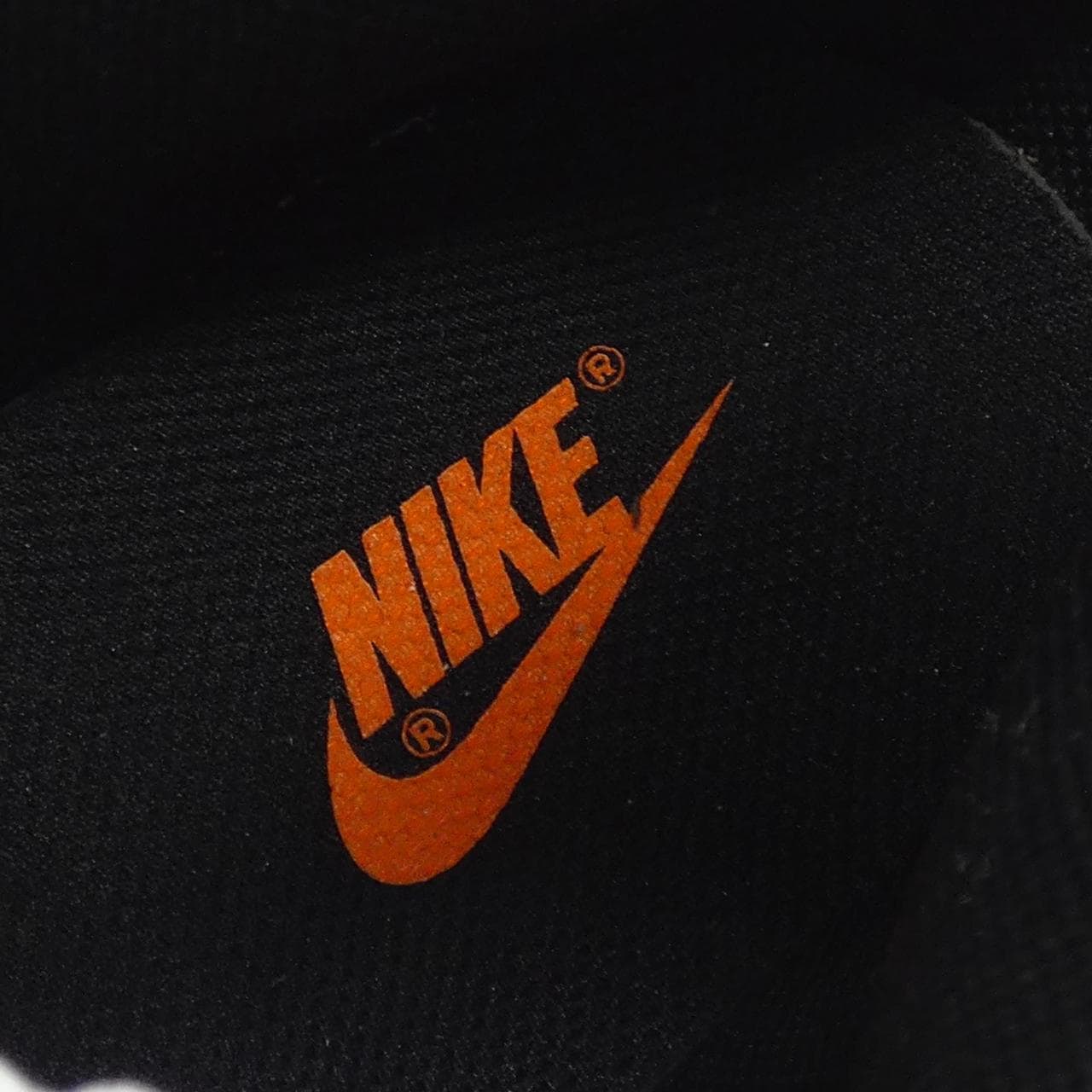 ナイキ NIKE DD1399-105 スニーカー