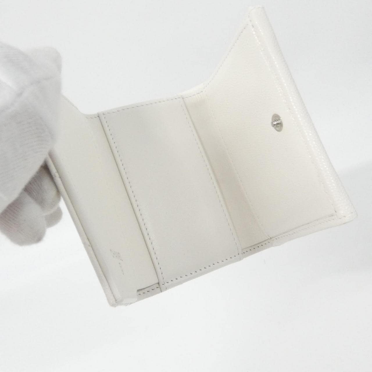 【未使用品】シャネル AP3725 財布