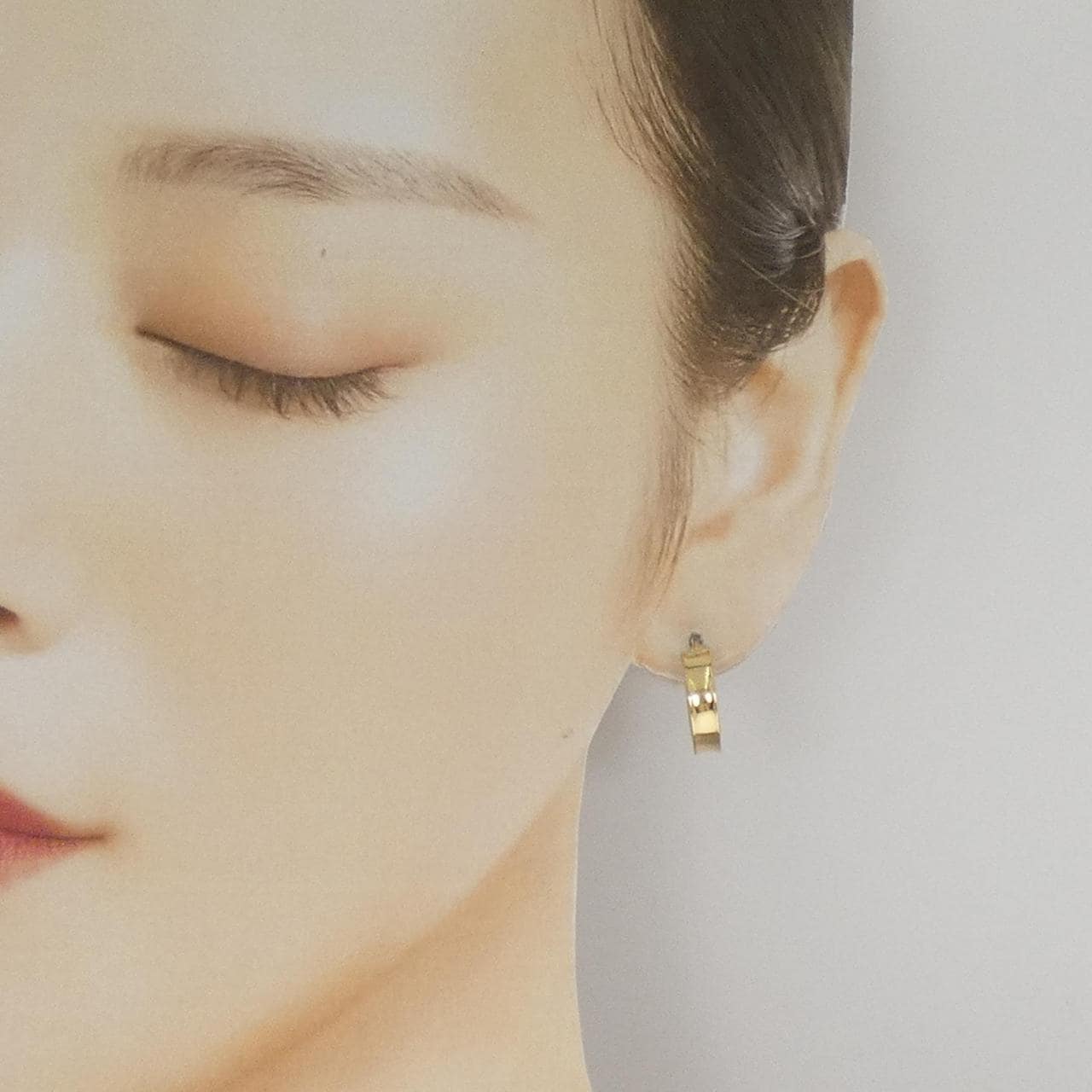 ウノアエレ 750YG ピアス