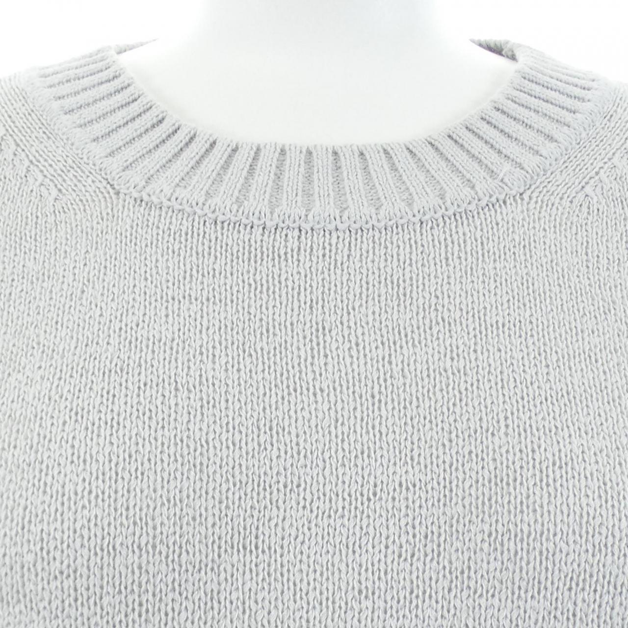 塞奥莉露Theory luxe上衣