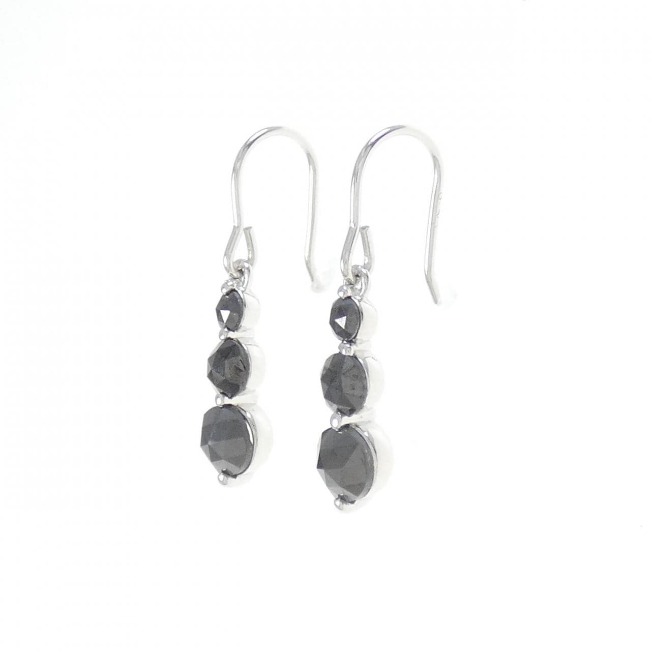 K18WG ダイヤモンド ピアス 1.00CT