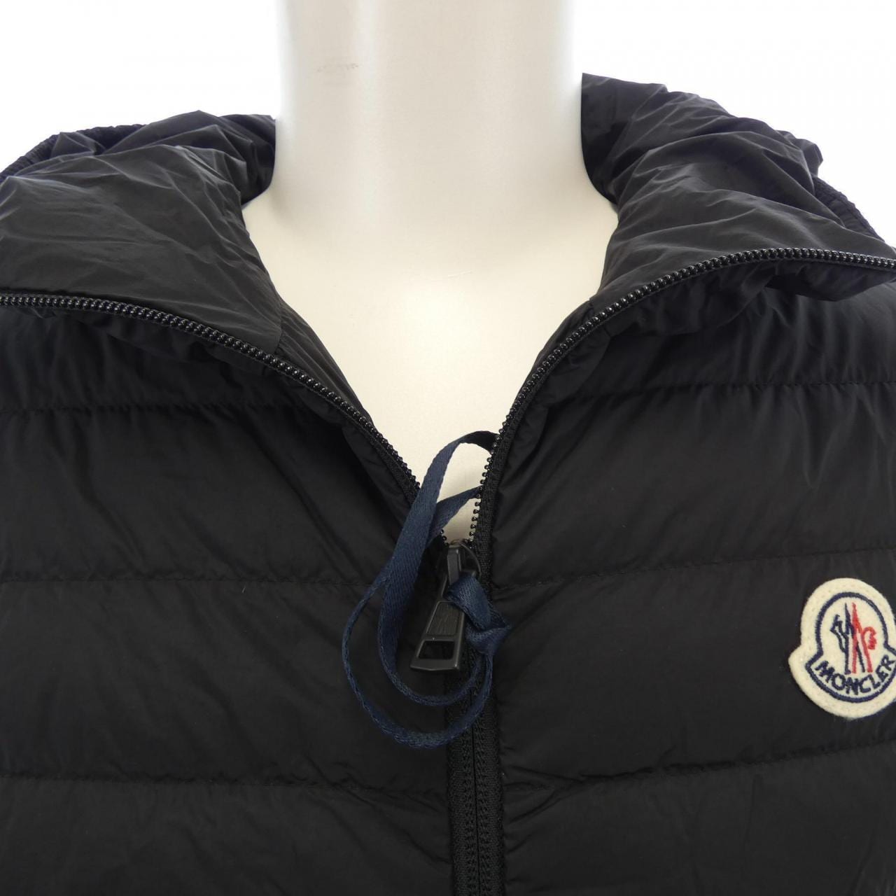 【新品】モンクレール MONCLER ダウンジャケット