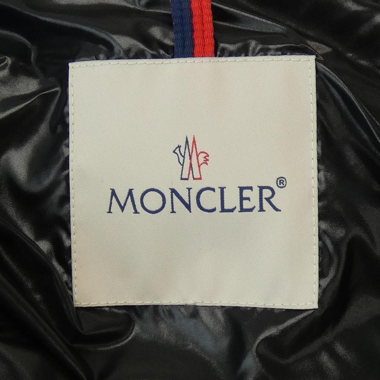 MONCLER蒙克勒羽绒服