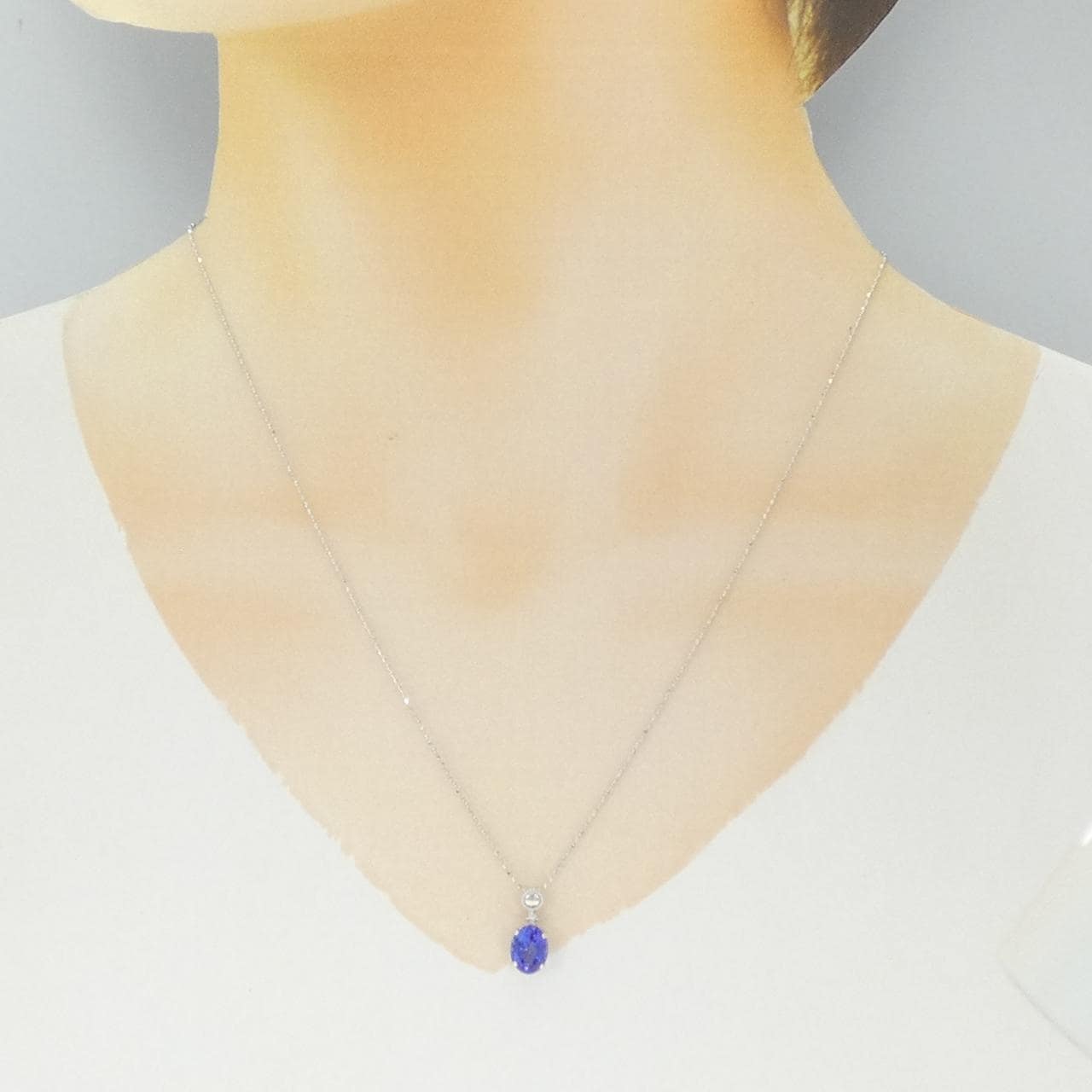 K18WG タンザナイト ネックレス 1.11CT