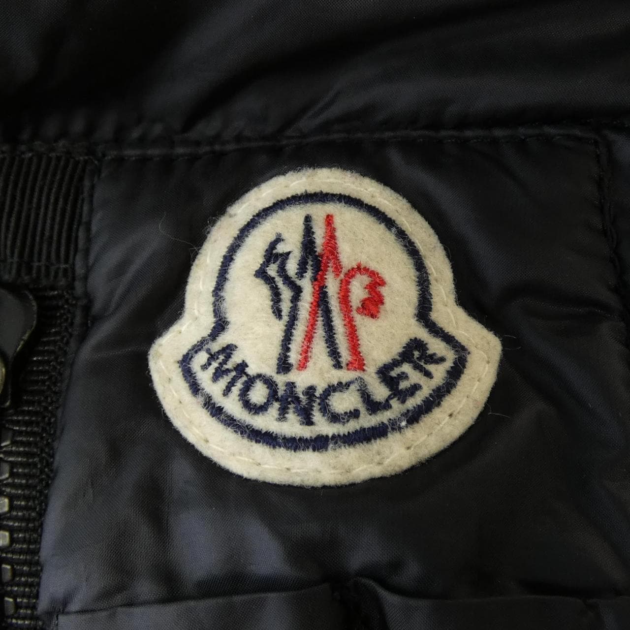 モンクレール MONCLER CHAMBLY ダウンコート