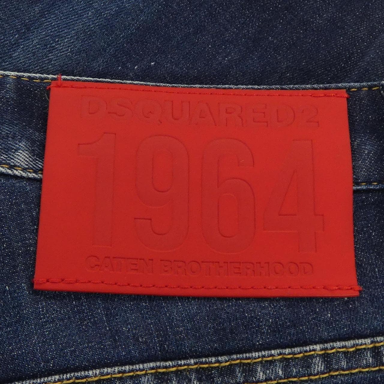 ディースクエアード DSQUARED2 S74LB1255 ジーンズ