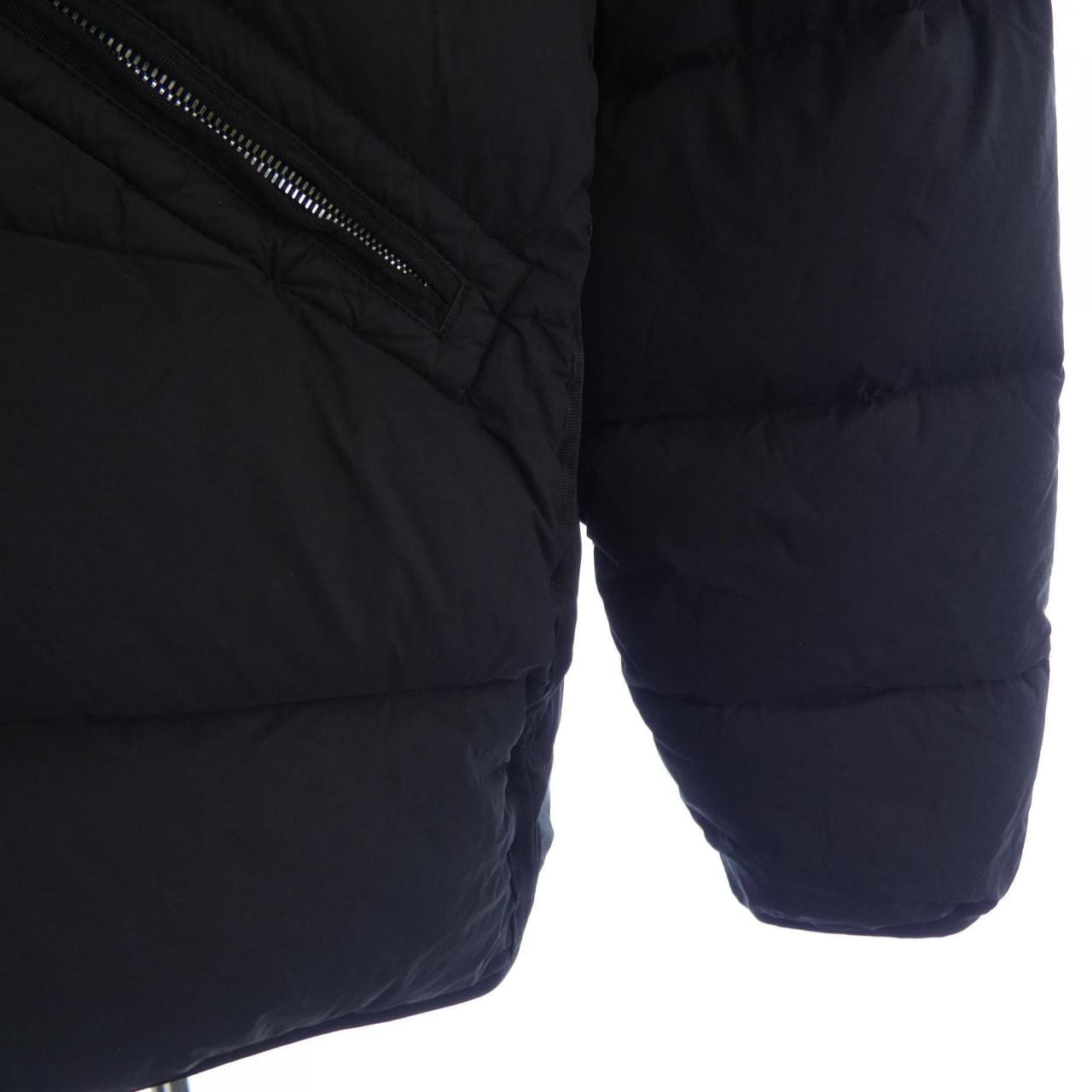 ストーンアイランド STONE ISLAND 811543028 ダウンジャケット