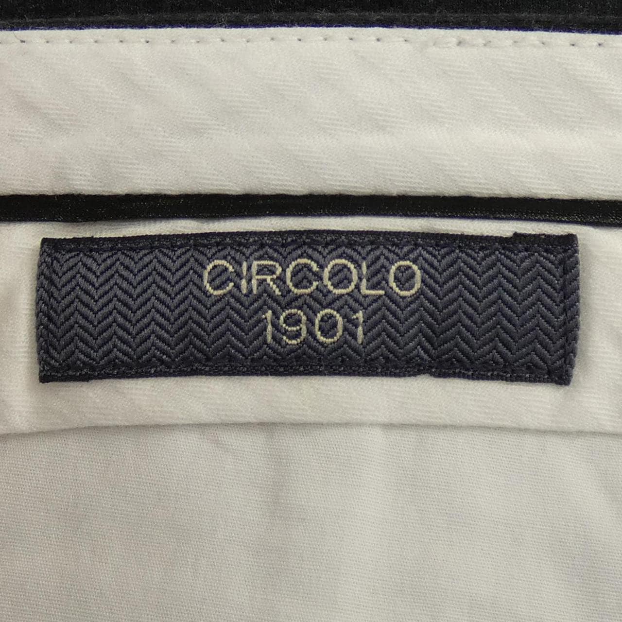 チルコロ 1901 CIRCOLO 1901 パンツ