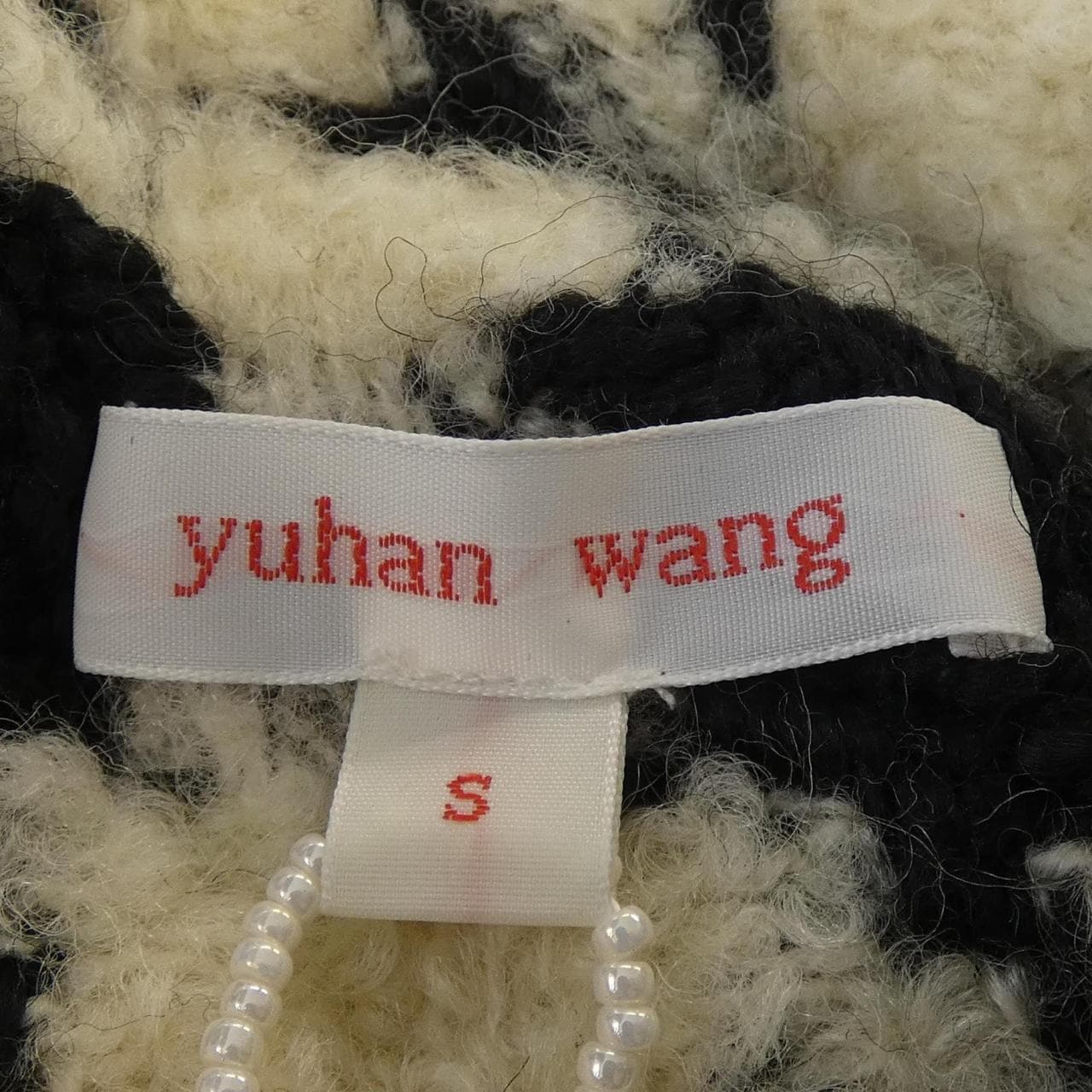 yuhan wang ジャケット