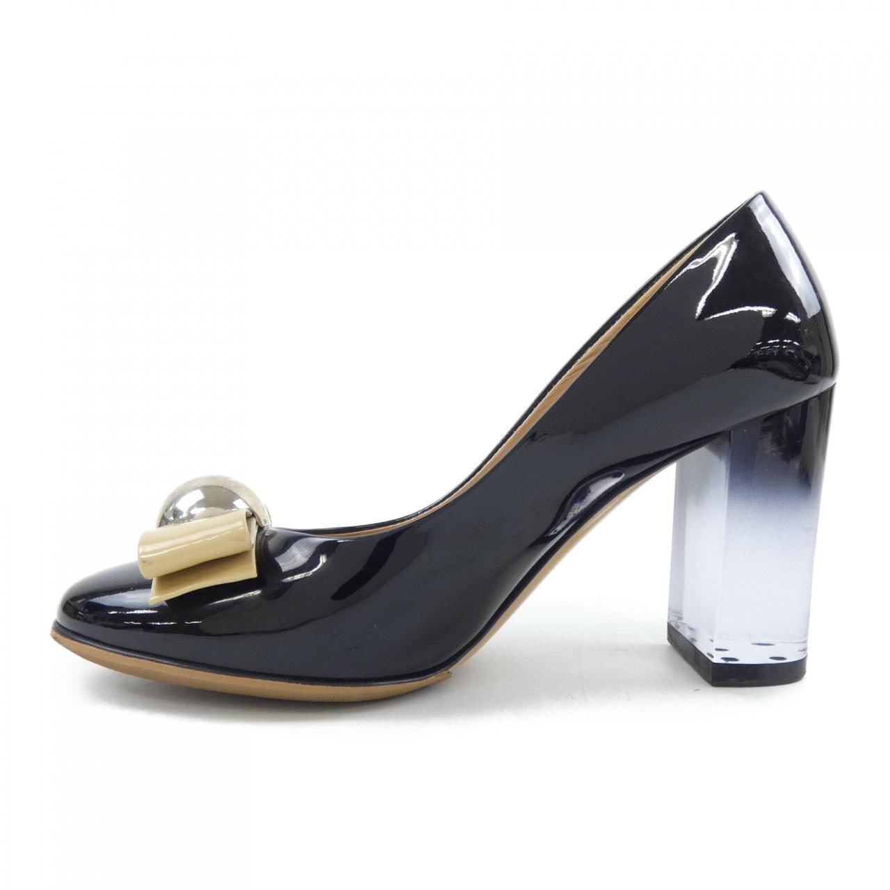 フェラガモ FERRAGAMO パンプス