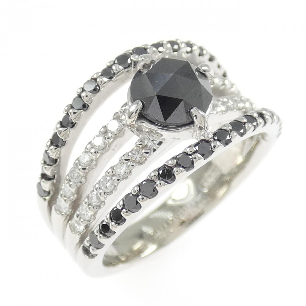 PT900 ダイヤモンド リング 0.93CT