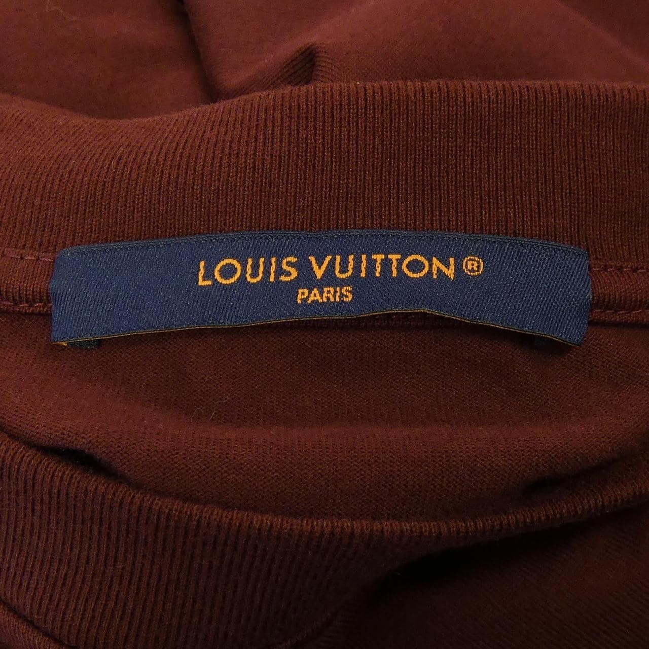 ルイヴィトン LOUIS VUITTON エンボスLVTシャツ HNY55WDT3 Tシャツ