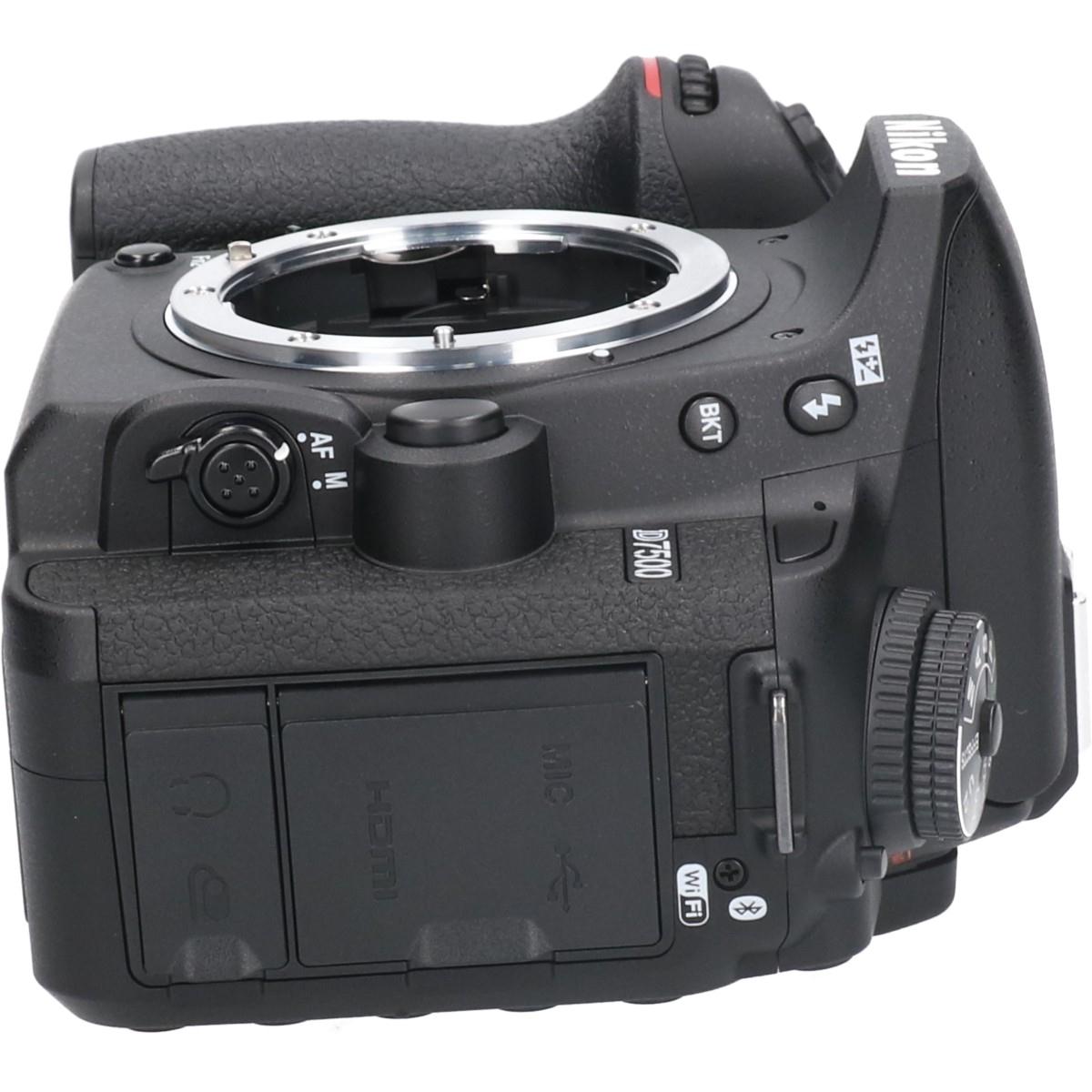 NIKON D7500