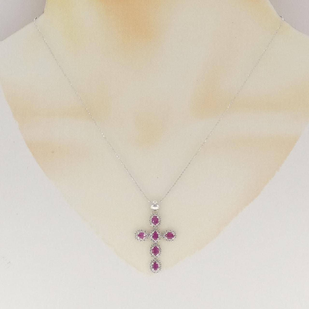 K14WG クロス ルビー ネックレス 1.20CT