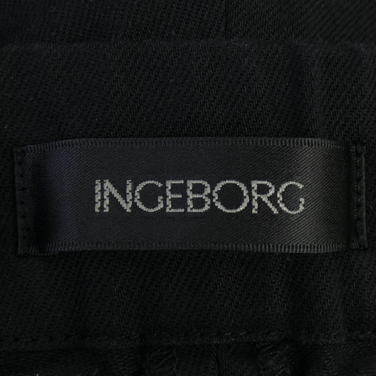 インゲボルグ INGEBORG パンツ