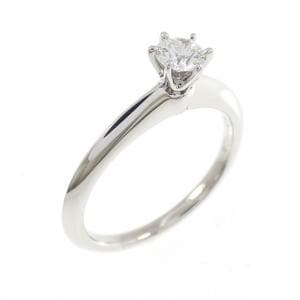 ティファニー クラシックソリティア リング 0.22CT G VS1 3EXT