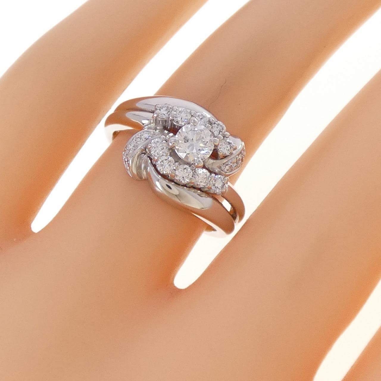 PT900 ダイヤモンド リング 0.306CT F SI1 Good