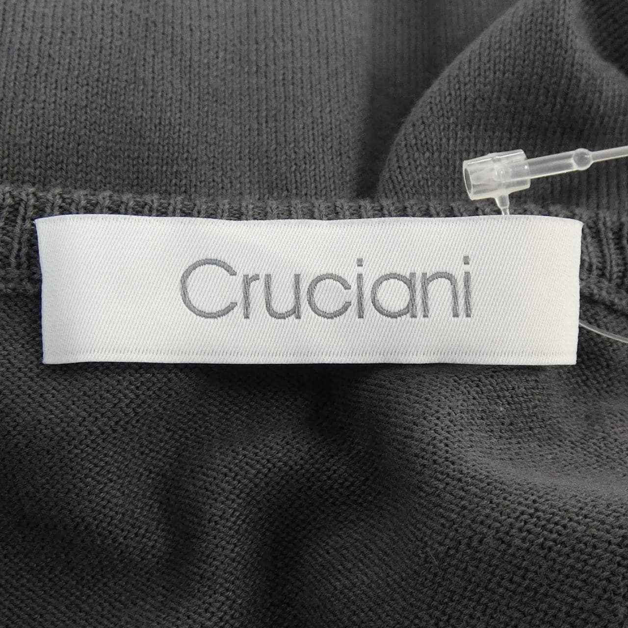 クルチアーニ Cruciani ニット