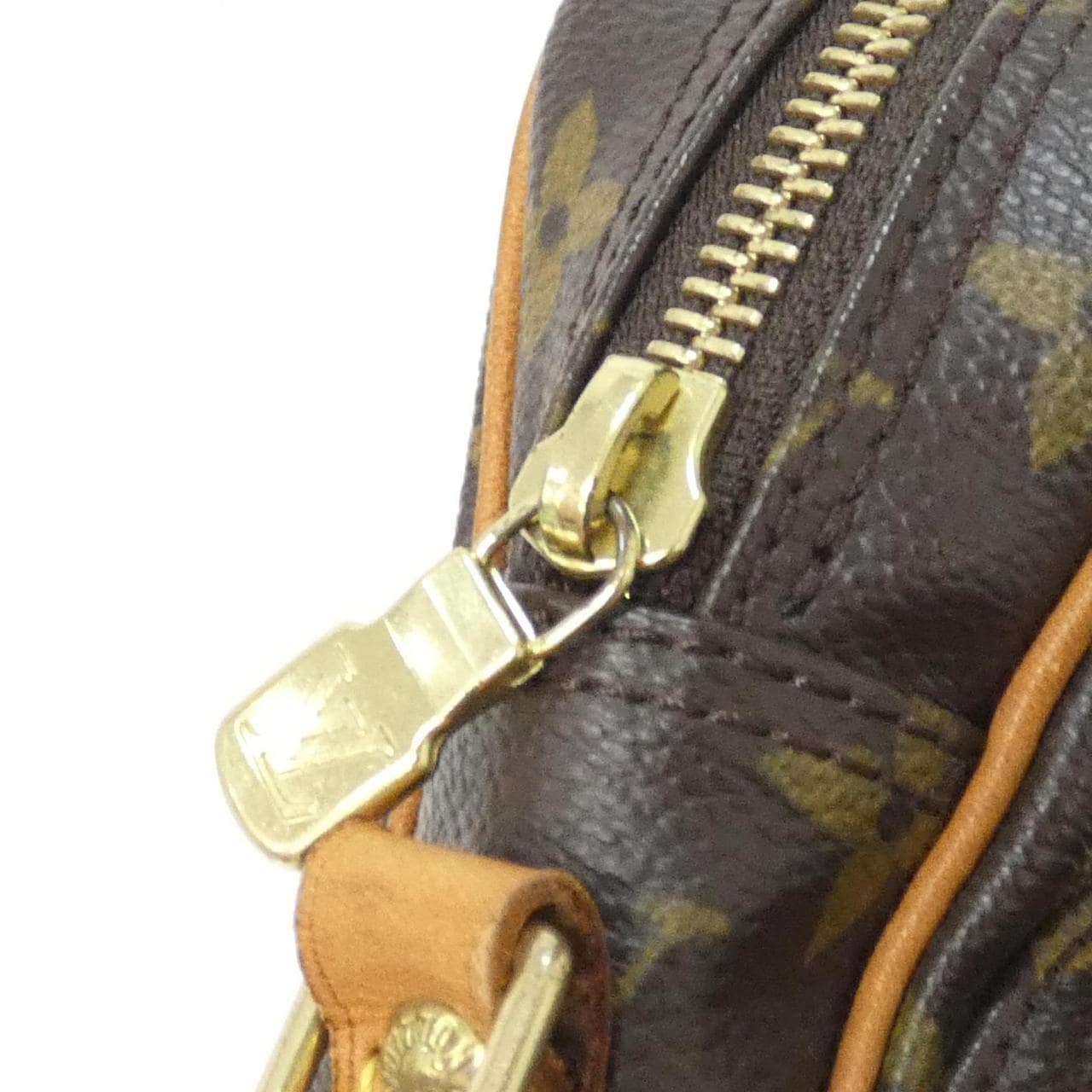 ルイヴィトン モノグラム アマゾン M45236 ショルダーバッグ