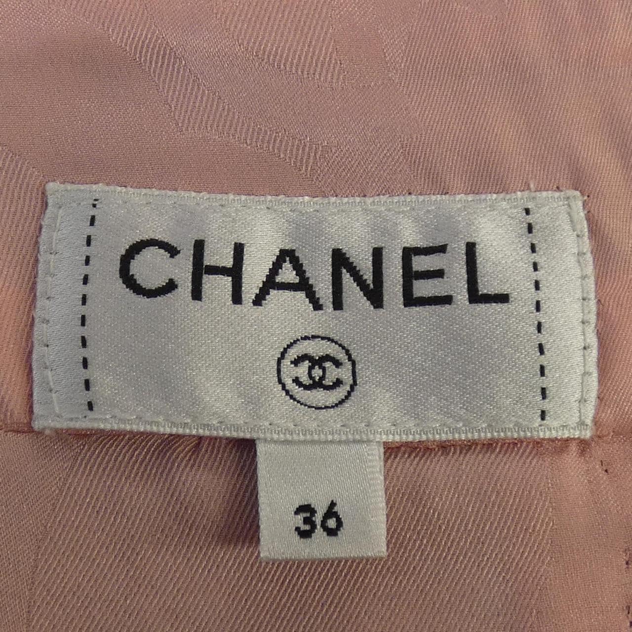 シャネル CHANEL P76352V68127 スカート