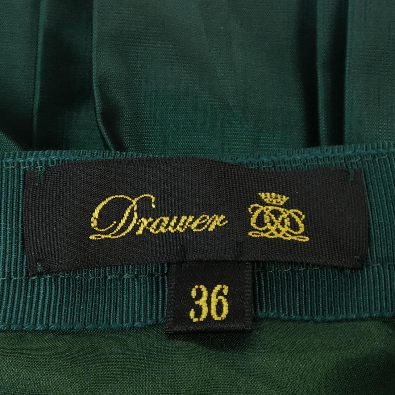 DRAWER skirt