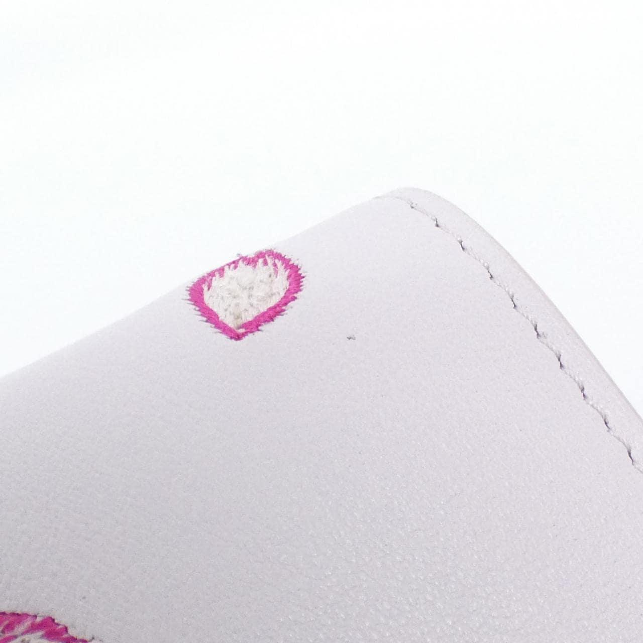 ルイヴィトン (LV X TM) ポルトフォイユ カプシーヌ コンパクト M13445 財布