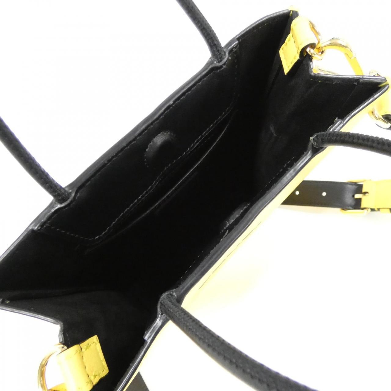 フェンディ パック スモール ショッピング バッグ 7VA512 ADP6 バッグ