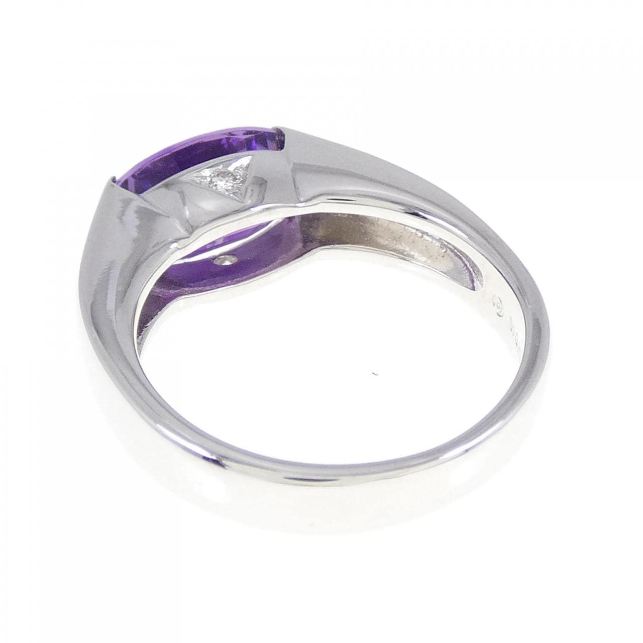 Tasaki amethyst ring