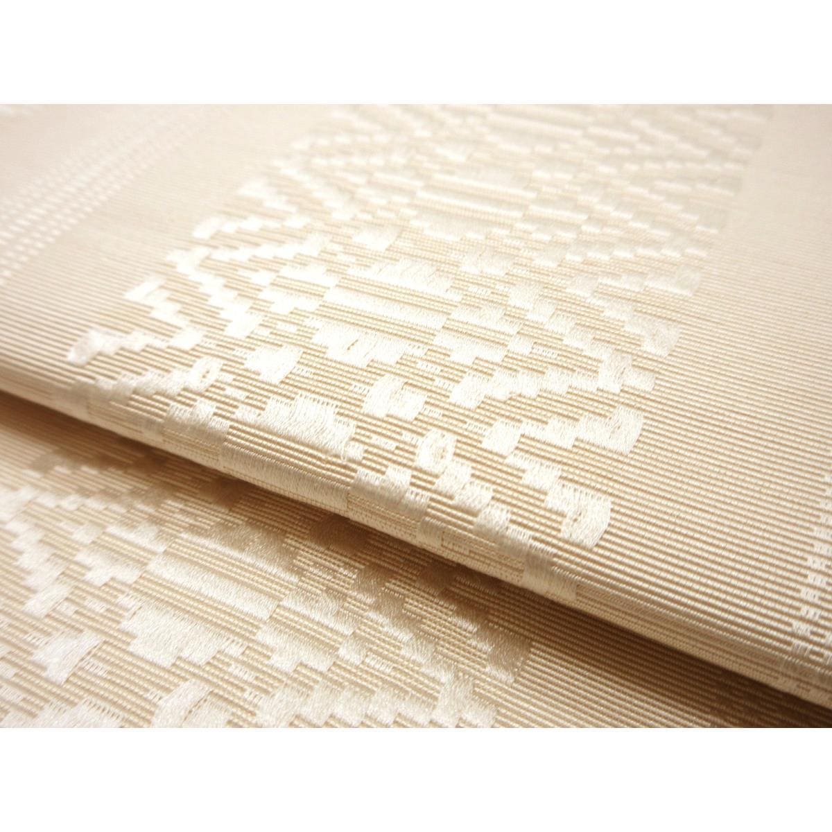 【未使用品】名古屋帯　全通柄【献上博多織】