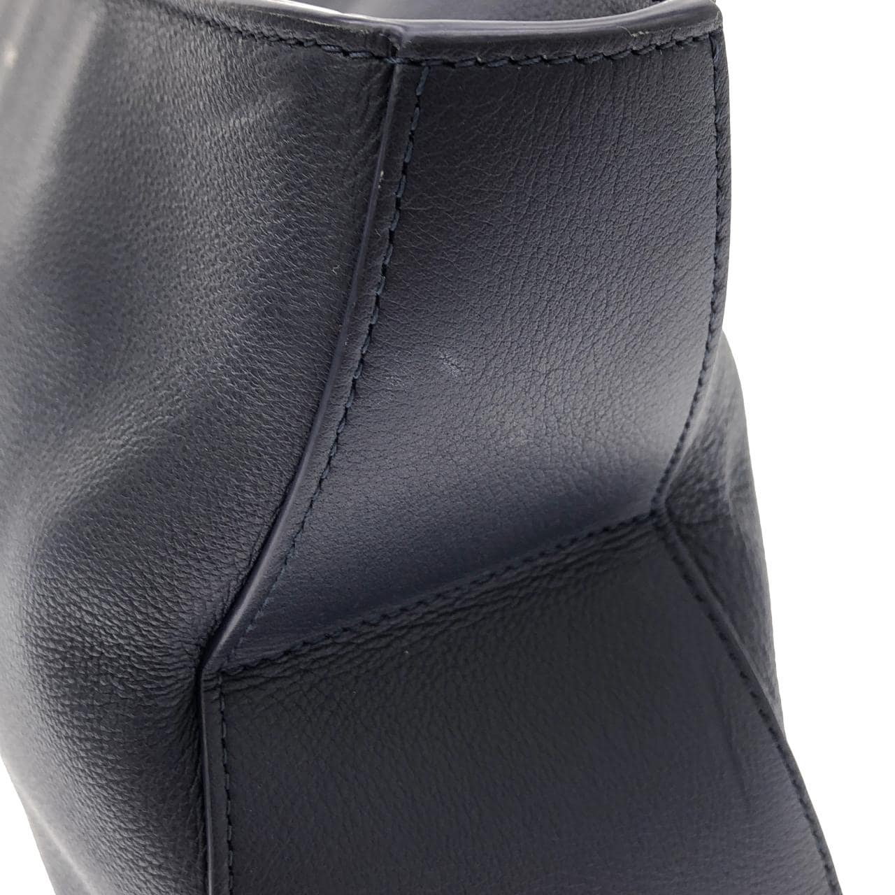 サルヴァトーレフェラガモ 24 1445 バッグ