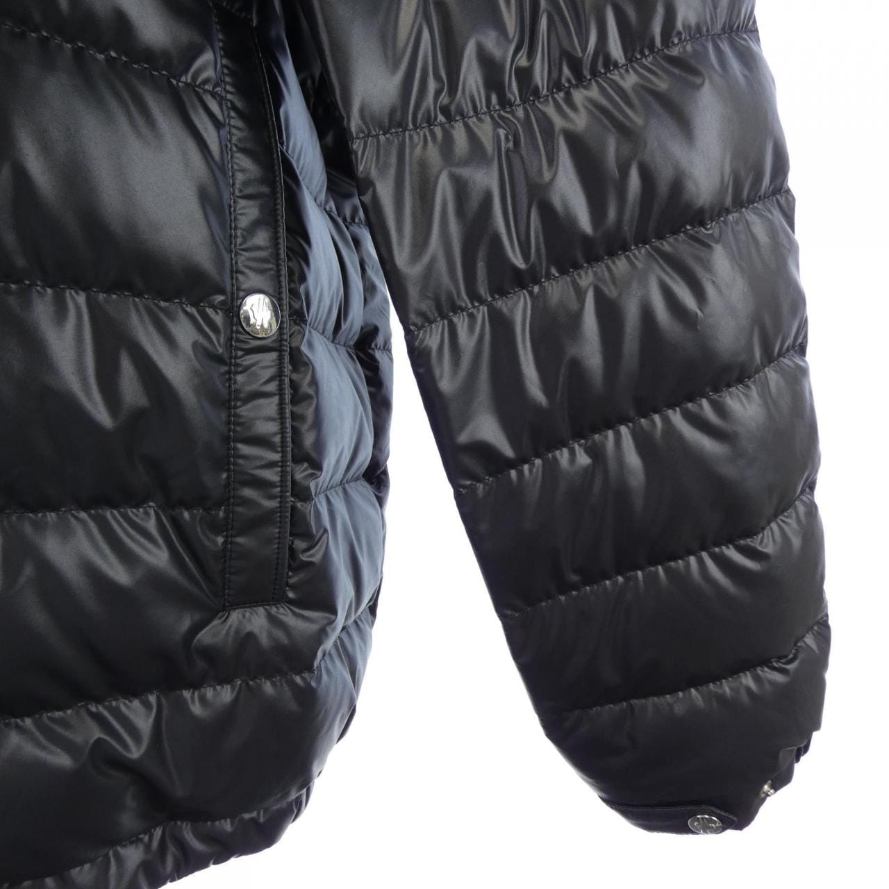 モンクレール MONCLER CORNOUR ダウンジャケット