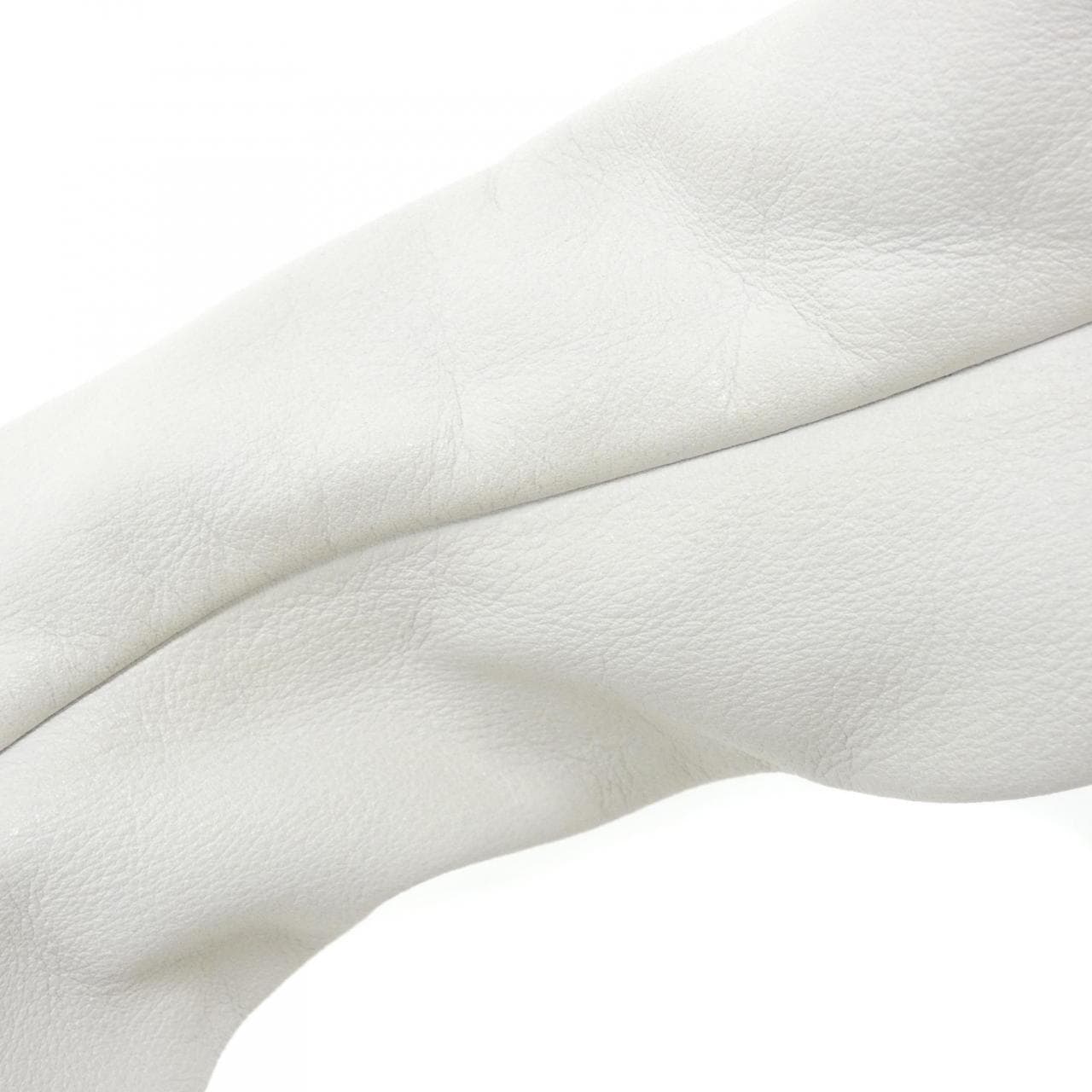 ボッテガヴェネタ 607984 VCP40 ショルダーバッグ